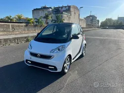 Bianco Usata 2014 Smart ForTwo Cabrio Passion Cabrio | 6499 € (Super prezzo)