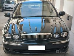Usata 2005 Jaguar X-type Tre volumi | 6700 € (Molto cara)