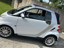 Usata 2009 Smart ForTwo Coupé Cabrio | 5000 € (Buon prezzo)