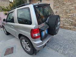 Grigio Usata 2015 Mitsubishi Pajero SUV | 7000 €