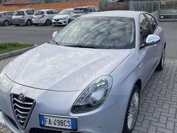 Usata 2015 Alfa Romeo Giulietta Exclusive Tre volumi | 10.450 € (Buon prezzo)