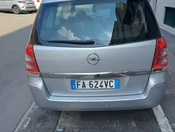 Usata 2009 Opel Zafira Monovolume | 3400 € (Buon prezzo)