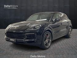 Nero Usata 2018 Porsche Cayenne SUV | 48.800 € (Buon prezzo)