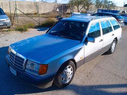 Argento Usata 1991 Mercedes E250 Station wagon | 7500 €