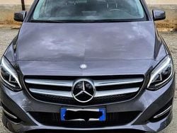 Usata 2017 Mercedes B200 Monovolume | 15.000 € (Buon prezzo)