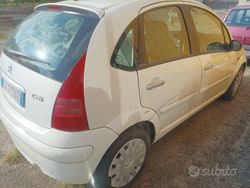 Bianco Usata 2003 Citroën C3 Due volumi | 400 € (Ottimo prezzo)
