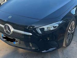 Usata 2021 Mercedes A200 Tre volumi | 28.800 € (Buon prezzo)
