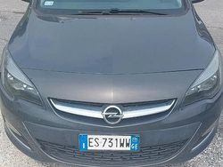 Usata 2013 Opel Astra Station wagon | 4500 € (Buon prezzo)