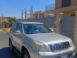 Grigio Usata 2004 Toyota Land Cruiser Executive SUV | 15.000 € (Buon prezzo)