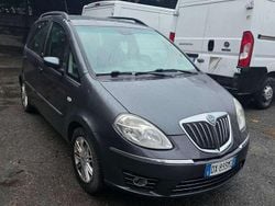 Nero Usata 2009 Lancia Musa Monovolume | 1990 € (Ottimo prezzo)