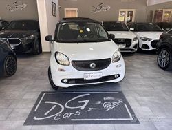 Bianco Usata 2015 Smart ForFour Passion Due volumi | 11.900 € (Buon prezzo)