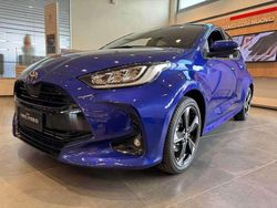 Blu/azzurro Nuova 2025 Toyota Yaris Hybrid Lounge Due volumi | 24.990 € (Buon prezzo)