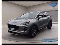 Solar silver met. Usata 2023 Ford Puma Titanium SUV | 17.500 € (Buon prezzo)
