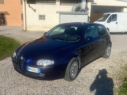 Usata 2001 Alfa Romeo 147 Due volumi | 2500 € (Buon prezzo)