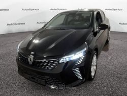 Nero Nuova 2025 Renault Clio V Evolution Tre volumi | 17.400 € (Buon prezzo)