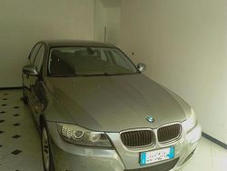 Grigio Usata 2009 BMW 320 Tre volumi | 5000 € (Buon prezzo)