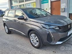 Grigio Usata 2021 Peugeot 5008 Business-Line Station wagon | 17.500 € (Ottimo prezzo)