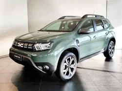 Verde Usata 2023 Dacia Duster Journey SUV | 20.900 € (Buon prezzo)