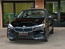 Nero Usata 2019 BMW 225 Active Tourer Luxury Line Monovolume | 14.000 € (Buon prezzo)