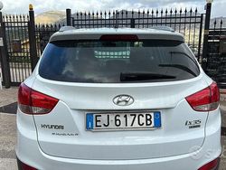 Bianco Usata 2011 Hyundai ix35 Classic SUV | 9900 € (Molto cara)