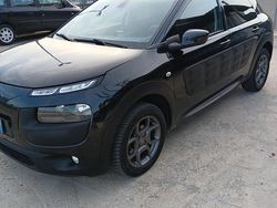 Nero Usata 2016 Citroën C4 Feel Tre volumi | 6900 € (Buon prezzo)