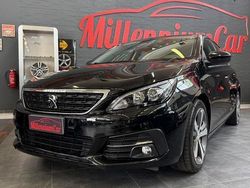 Nero Usata 2019 Peugeot 308 Business-Line Tre volumi | 12.000 € (Buon prezzo)