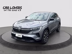 Grigio chiaro Usata 2024 Renault Austral Techno SUV | 26.992 € (Buon prezzo)