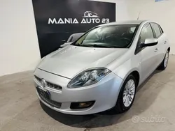 Argento Usata 2011 Fiat Bravo Dynamic Due volumi | 3490 € (Ottimo prezzo)