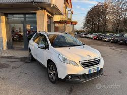 Bianco Usata 2015 Peugeot 2008 SUV | 9700 € (Buon prezzo)