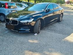 Nero Usata 2019 Volvo S90 Momentum Tre volumi | 20.800 €