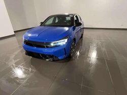 Blu Nuova 2025 Opel Corsa Tre volumi | 18.890 € (Buon prezzo)