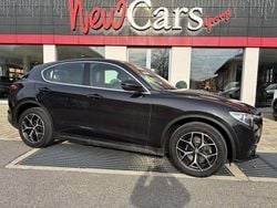 Nero Usata 2018 Alfa Romeo Stelvio Executive SUV | 19.800 € (Buon prezzo)