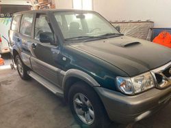 Verde Usata 2000 Nissan Terrano SUV | 7000 € (Buon prezzo)