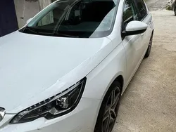 Usata 2015 Peugeot 308 Tre volumi | 13.500 € (Molto cara)