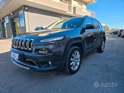 Grigio Usata 2014 Jeep Cherokee Limited SUV | 12.500 € (Buon prezzo)
