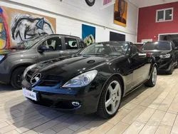 Nero metallizzato Usata 2007 Mercedes SLK200 Edition 1 Cabrio | 14.900 € (Cara)