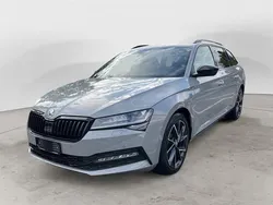 Grigio Nuova 2025 Skoda Superb SportLine Station wagon | 43.900 € (Ottimo prezzo)