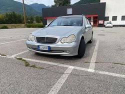 Argento Usata 2003 Mercedes C200 Avantgarde Station wagon | 2900 € (Cara)