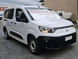 Bianco Usata 2022 Fiat Doblò Monovolume | 17.900 € (Molto cara)