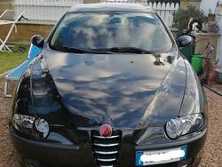 Nero Usata 2003 Alfa Romeo 147 Distinctive Due volumi | 1000 €