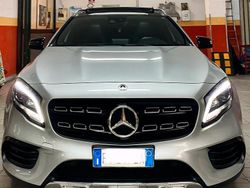 Grigio Usata 2018 Mercedes GLA200 SUV | 25.500 € (Molto cara)