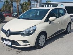 Beige Usata 2019 Renault Clio IV Life Tre volumi | 6900 € (Ottimo prezzo)
