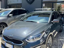 Grigio Usata 2021 Kia Ceed Comfort Tre volumi | 16.200 €