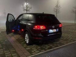 Nero Usata 2010 VW Touareg SUV | 13.000 € (Molto cara)