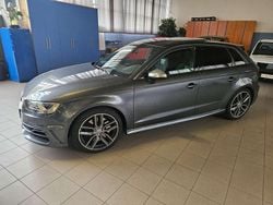 Grigio Usata 2015 Audi A3 Sportback Ambiente Due volumi | 17.500 € (Buon prezzo)