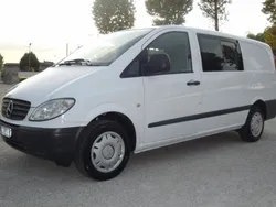 Bianco pastello Usata 2012 Mercedes Vito Monovolume | 13.990 € (Buon prezzo)