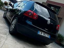 Nero Usata 2004 VW Golf V Tre volumi | 1690 € (Super prezzo)