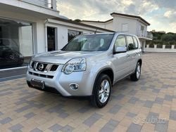 Argento Usata 2013 Nissan X-Trail SUV | 8890 €