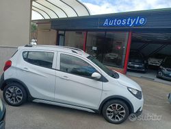 Bianco Usata 2018 Opel Karl Rocks Due volumi | 9300 € (Buon prezzo)