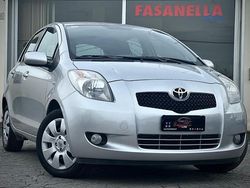 Argento Usata 2007 Toyota Yaris Luna | 6500 € (Molto cara)